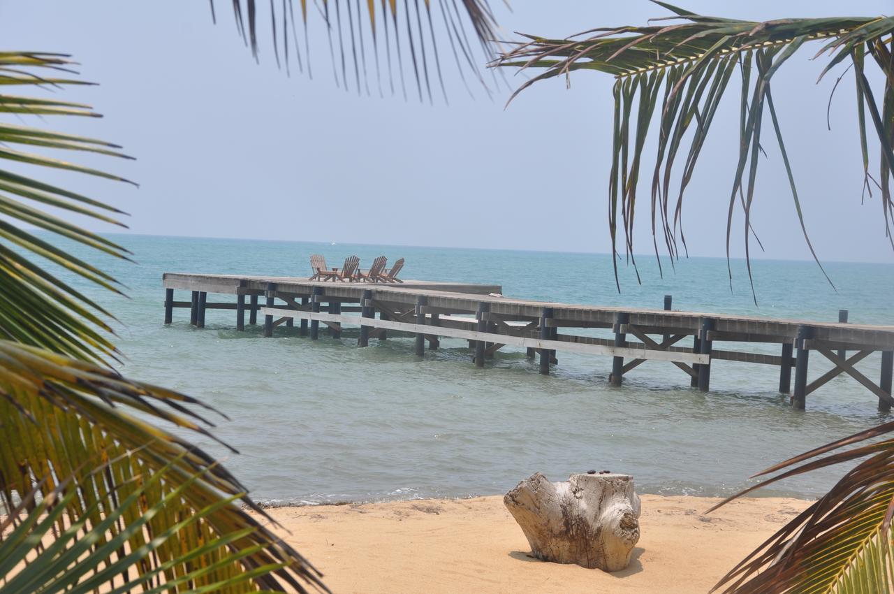 Monkey River Town Sabal Beach酒店 外观 照片